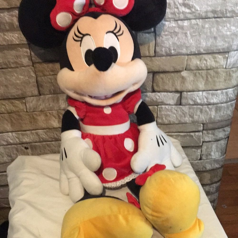 Disney Minnie Mouse Plush Toy